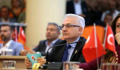 Kepez Belediye Meclisi, Prof. Dr. Refik Emre Altekin’i Başkan Vekili olarak seçti